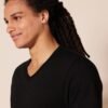 Amazon Essentials Men's V-Neck Undershirt, Breathable, Cotton, Pack of 6 - Image 5